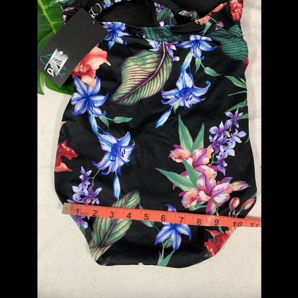 NWT $40 Aqua Green Floral Tropical Wrap One Piece‎ Swimsuit [ SZ Small ] - Picture 8 of 12